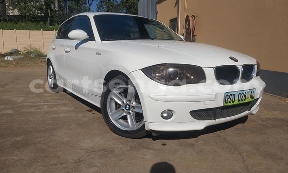 Nunua Ilio tumika BMW 1–Series White Gari ndani ya Manzini nchini Manzini