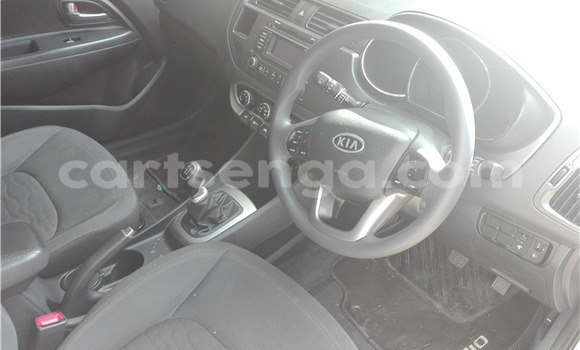 Buy Used Kia Rio White Car in Ezulwini in Hhohho Buy Used Kia Rio White Car in Ezulwini in Hhohho