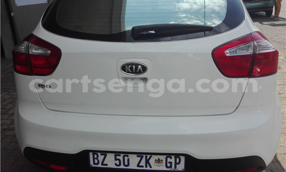 Buy Used Kia Rio White Car in Ezulwini in Hhohho Buy Used Kia Rio White Car in Ezulwini in Hhohho
