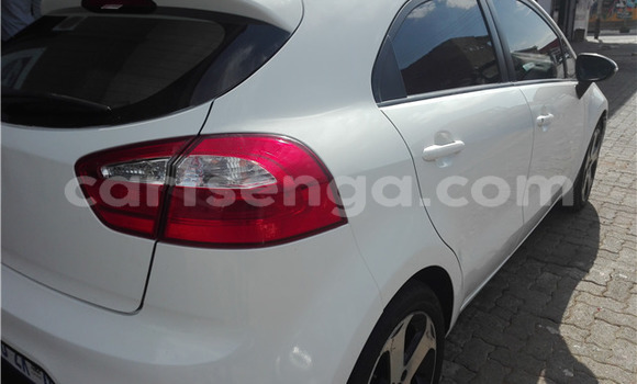 Buy Used Kia Rio White Car in Ezulwini in Hhohho Buy Used Kia Rio White Car in Ezulwini in Hhohho
