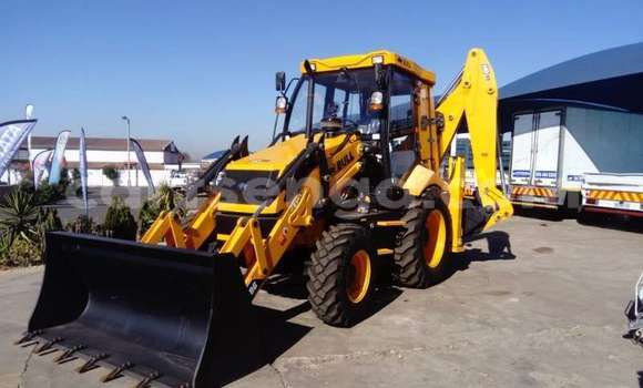 Buy Used Caterpillar 120 Other Truck in Ezulwini in Hhohho Buy Used Caterpillar 120 Other Truck in Ezulwini in Hhohho