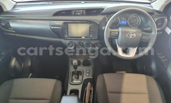 Buy Used Toyota Hilux White Car in Mbabane in Manzini Buy Used Toyota Hilux White Car in Mbabane in Manzini