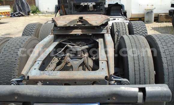 Buy Used Caterpillar 120 White Truck in Matsapha in Manzini Buy Used Caterpillar 120 White Truck in Matsapha in Manzini