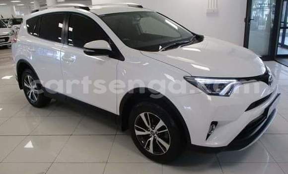 Buy Used Toyota RAV4 White Car in Manzini in Manzini Buy Used Toyota RAV4 White Car in Manzini in Manzini