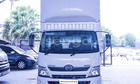 Medium with watermark hino 300 series manzini manzini 17596
