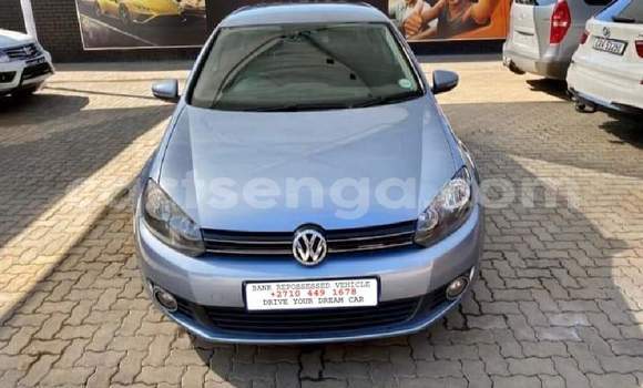 Nunua Ilio tumika Volkswagen Golf Blue Gari ndani ya Big Bend nchini Wilaya ya Lubombo Nunua Ilio tumika Volkswagen Golf Blue Gari ndani ya Big Bend nchini Wilaya ya Lubombo
