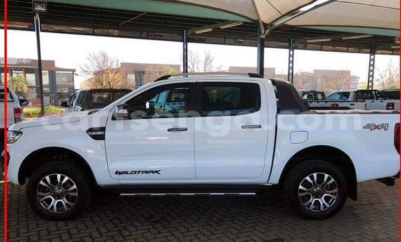 Buy Used Ford Ranger White Car in Big Bend in Lubombo District Buy Used Ford Ranger White Car in Big Bend in Lubombo District