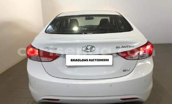 Buy Used Hyundai Elantra White Car in Mbabane in Manzini Buy Used Hyundai Elantra White Car in Mbabane in Manzini