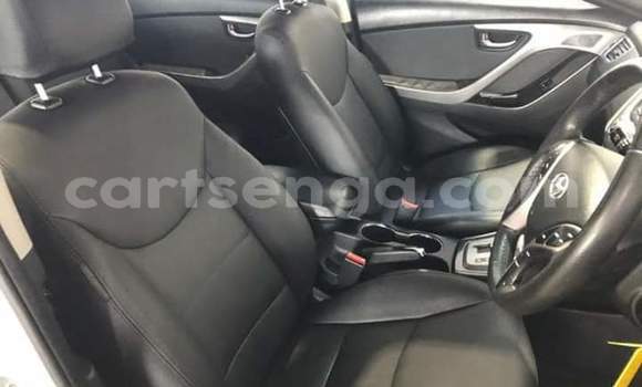 Buy Used Hyundai Elantra White Car in Mbabane in Manzini Buy Used Hyundai Elantra White Car in Mbabane in Manzini
