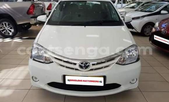 Buy Used Toyota Etios White Car in Ezulwini in Hhohho