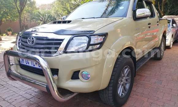 Buy Used Toyota Hilux Green Car in Big Bend in Lubombo Buy Used Toyota Hilux Green Car in Big Bend in Lubombo