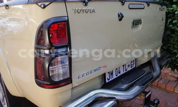 Buy Used Toyota Hilux Green Car in Big Bend in Lubombo Buy Used Toyota Hilux Green Car in Big Bend in Lubombo