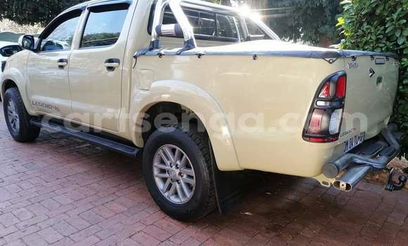 Buy Used Toyota Hilux Green Car in Big Bend in Lubombo Buy Used Toyota Hilux Green Car in Big Bend in Lubombo