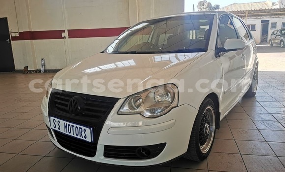 Buy Used Volkswagen Polo White Car in Big Bend in Lubombo Buy Used Volkswagen Polo White Car in Big Bend in Lubombo