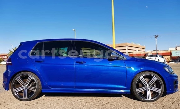 Buy Used Volkswagen Golf R Blue Car in Big Bend in Lubombo Buy Used Volkswagen Golf R Blue Car in Big Bend in Lubombo