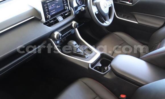 Buy Used Toyota RAV4 Silver Car in Ezulwini in Hhohho Buy Used Toyota RAV4 Silver Car in Ezulwini in Hhohho