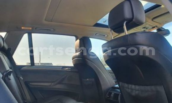Nunua Ilio tumika BMW X5 White Gari ndani ya Ezulwini nchini Hhohho Nunua Ilio tumika BMW X5 White Gari ndani ya Ezulwini nchini Hhohho