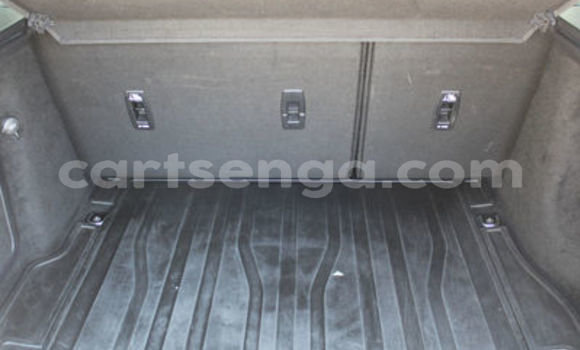 Buy Used Land Rover Range Rover Evoque White Car in Ezulwini in Hhohho Buy Used Land Rover Range Rover Evoque White Car in Ezulwini in Hhohho