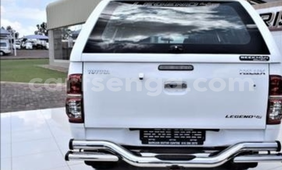 Acheter Occasion Voiture Toyota Hilux Blanc à Ezulwini, Hhohho Acheter Occasion Voiture Toyota Hilux Blanc à Ezulwini, Hhohho