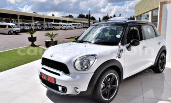 Acheter Occasion Voiture MINI Countryman Blanc à Ezulwini, Hhohho Acheter Occasion Voiture MINI Countryman Blanc à Ezulwini, Hhohho