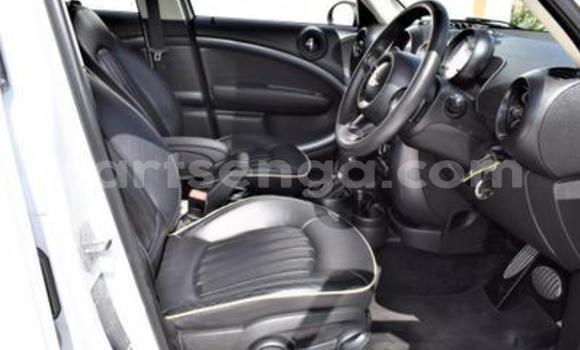 Buy Used MINI Countryman White Car in Ezulwini in Hhohho Buy Used MINI Countryman White Car in Ezulwini in Hhohho