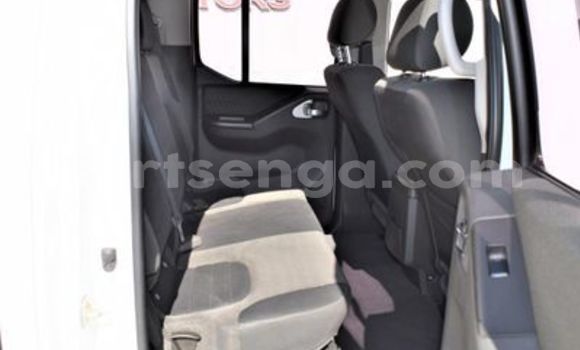 Buy Used Nissan Navara White Car in Ezulwini in Hhohho Buy Used Nissan Navara White Car in Ezulwini in Hhohho