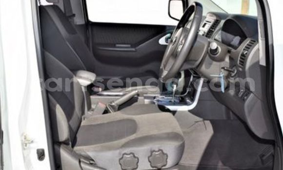 Buy Used Nissan Navara White Car in Ezulwini in Hhohho Buy Used Nissan Navara White Car in Ezulwini in Hhohho