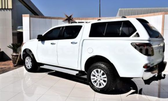 Buy Used Mazda BT-50 White Car in Ezulwini in Hhohho Buy Used Mazda BT-50 White Car in Ezulwini in Hhohho