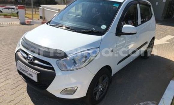 Buy Used Hyundai i10 White Car in Ezulwini in Hhohho Buy Used Hyundai i10 White Car in Ezulwini in Hhohho