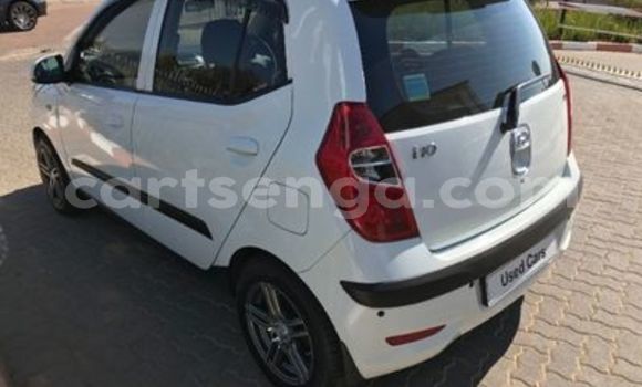 Buy Used Hyundai i10 White Car in Ezulwini in Hhohho Buy Used Hyundai i10 White Car in Ezulwini in Hhohho