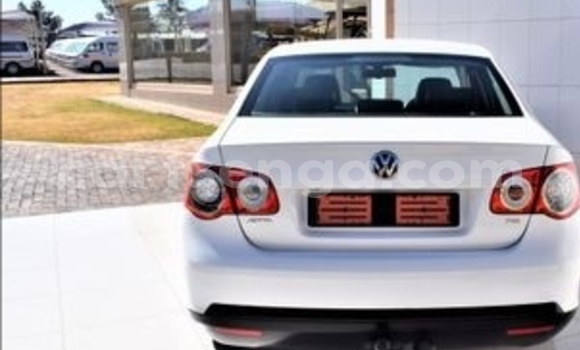 Buy Used Volkswagen Jetta White Car in Ezulwini in Hhohho Buy Used Volkswagen Jetta White Car in Ezulwini in Hhohho