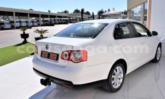 Buy Used Volkswagen Jetta White Car in Ezulwini in Hhohho Buy Used Volkswagen Jetta White Car in Ezulwini in Hhohho