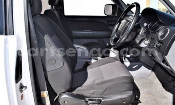 Buy Used Mazda BT-50 White Car in Ezulwini in Hhohho Buy Used Mazda BT-50 White Car in Ezulwini in Hhohho