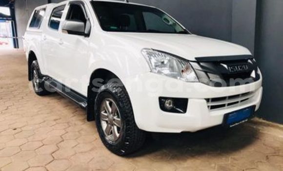 Nunua Ilio tumika Isuzu KB White Gari ndani ya Ezulwini nchini Hhohho