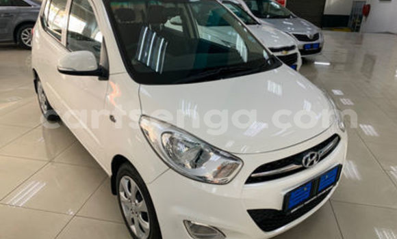 Nunua Ilio tumika Hyundai i10 White Gari ndani ya Ezulwini nchini Hhohho Nunua Ilio tumika Hyundai i10 White Gari ndani ya Ezulwini nchini Hhohho