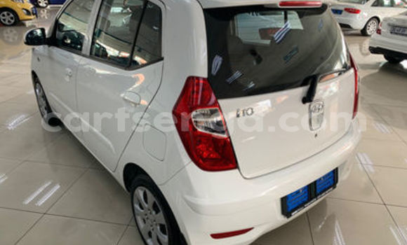 Buy Used Hyundai i10 White Car in Ezulwini in Hhohho Buy Used Hyundai i10 White Car in Ezulwini in Hhohho