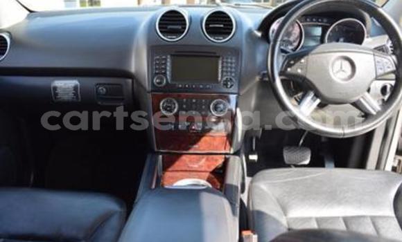 Buy Used Mercedes‒Benz C–Class Silver Car in Ezulwini in Hhohho Buy Used Mercedes‒Benz C–Class Silver Car in Ezulwini in Hhohho