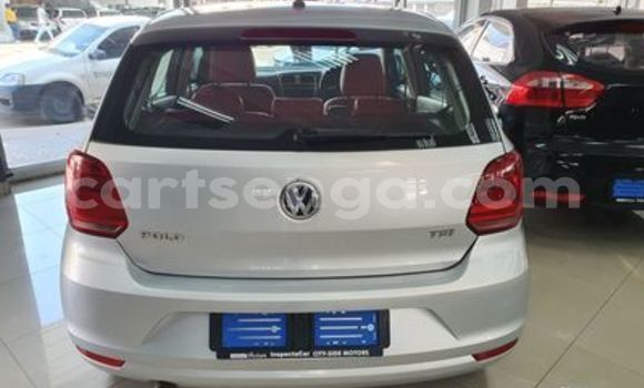 Buy Used Volkswagen Polo Silver Car in Ezulwini in Hhohho Buy Used Volkswagen Polo Silver Car in Ezulwini in Hhohho