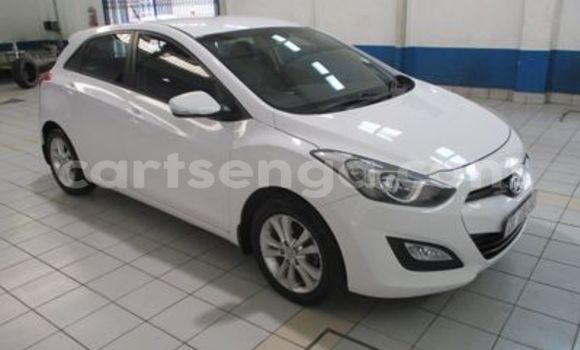 Buy Used Hyundai i30 White Car in Ezulwini in Hhohho Buy Used Hyundai i30 White Car in Ezulwini in Hhohho