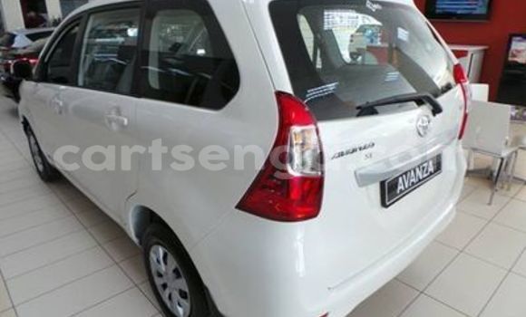 Buy Used Toyota Avanza White Car in Ezulwini in Hhohho Buy Used Toyota Avanza White Car in Ezulwini in Hhohho