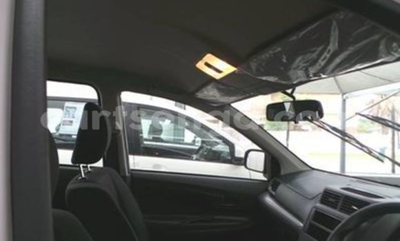 Buy Used Toyota Avanza White Car in Ezulwini in Hhohho Buy Used Toyota Avanza White Car in Ezulwini in Hhohho