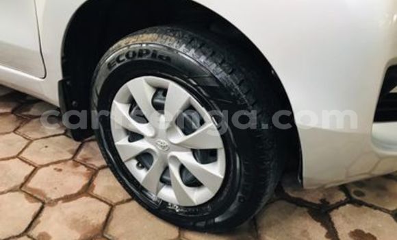 Buy Used Toyota Avanza Silver Car in Ezulwini in Hhohho Buy Used Toyota Avanza Silver Car in Ezulwini in Hhohho