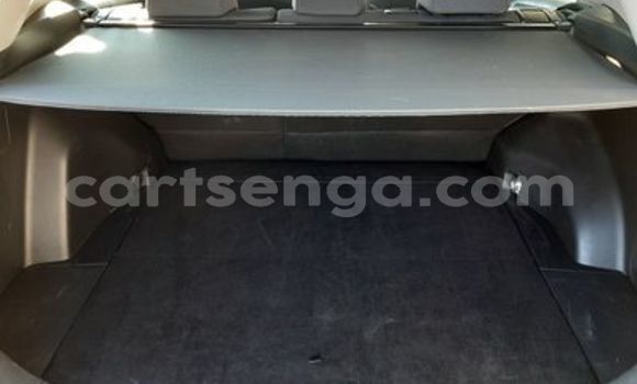 Buy Used Toyota RAV4 White Car in Ezulwini in Hhohho Buy Used Toyota RAV4 White Car in Ezulwini in Hhohho