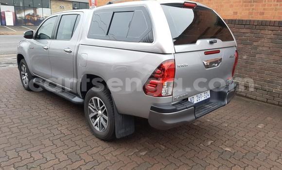 Buy Used Toyota Hilux Silver Car in Simunye in Lubombo District Buy Used Toyota Hilux Silver Car in Simunye in Lubombo District