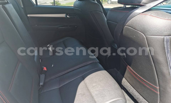 Buy Used Toyota Hilux White Car in Import - Dubai in Hhohho Buy Used Toyota Hilux White Car in Import - Dubai in Hhohho