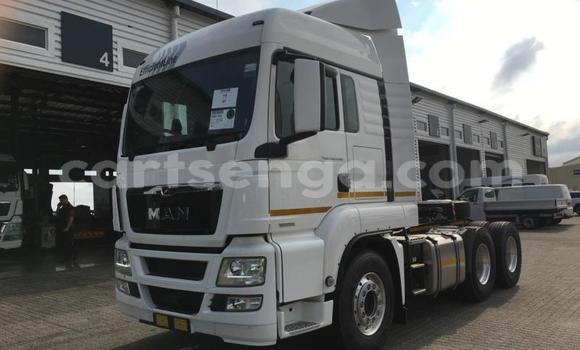 Nunua Ilio tumika Man Silent White Lori ndani ya Import - Dubai nchini Hhohho Nunua Ilio tumika Man Silent White Lori ndani ya Import - Dubai nchini Hhohho