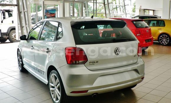Buy Used Volkswagen Polo Silver Car in Ezulwini in Hhohho Buy Used Volkswagen Polo Silver Car in Ezulwini in Hhohho