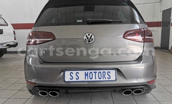 Buy Used Volkswagen Golf R Black Car in Big Bend in Lubombo Buy Used Volkswagen Golf R Black Car in Big Bend in Lubombo