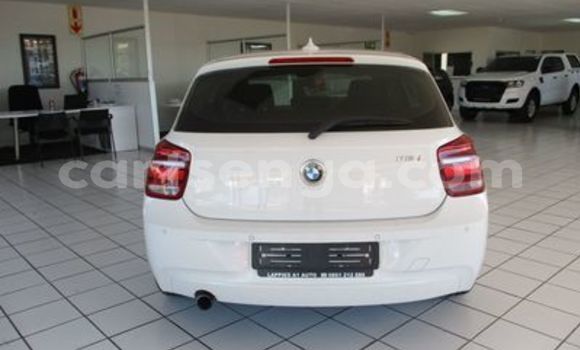 Nunua Ilio tumika BMW 1–Series White Gari ndani ya Ezulwini nchini Hhohho Nunua Ilio tumika BMW 1–Series White Gari ndani ya Ezulwini nchini Hhohho