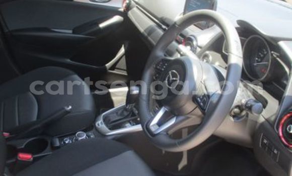 Nunua Ilio tumika Mazda CX-3 White Gari ndani ya Manzini nchini Manzini Nunua Ilio tumika Mazda CX-3 White Gari ndani ya Manzini nchini Manzini